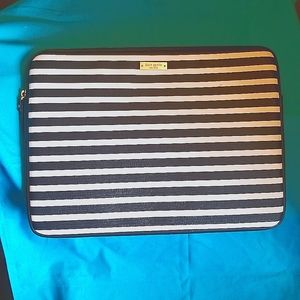 KATE SPADE NEW YORK BLACK STRIPED COATED CANVAS 13" Electronic Case